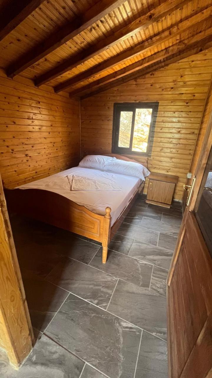 Kongjoni'S Rooms Himarë Exteriér fotografie